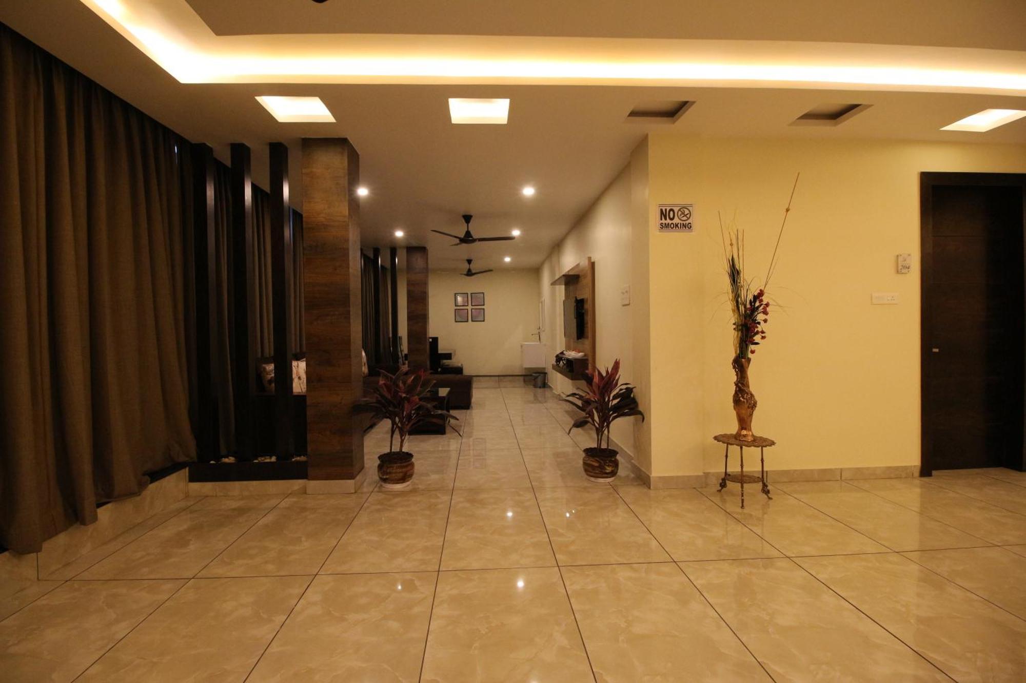 The Butterfly Luxury Serviced Apartments Višákhapatnam Exteriér fotografie